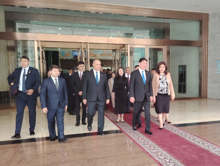 Visit of the President of Mongolia to the National Museum