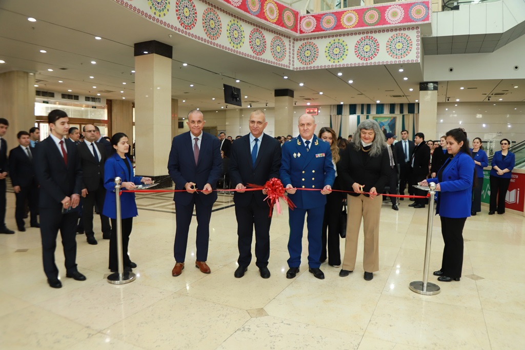 Ифтитоҳи намоиши “Ҷавонон бар зидди терроризм” дар Осорхонаи миллӣ